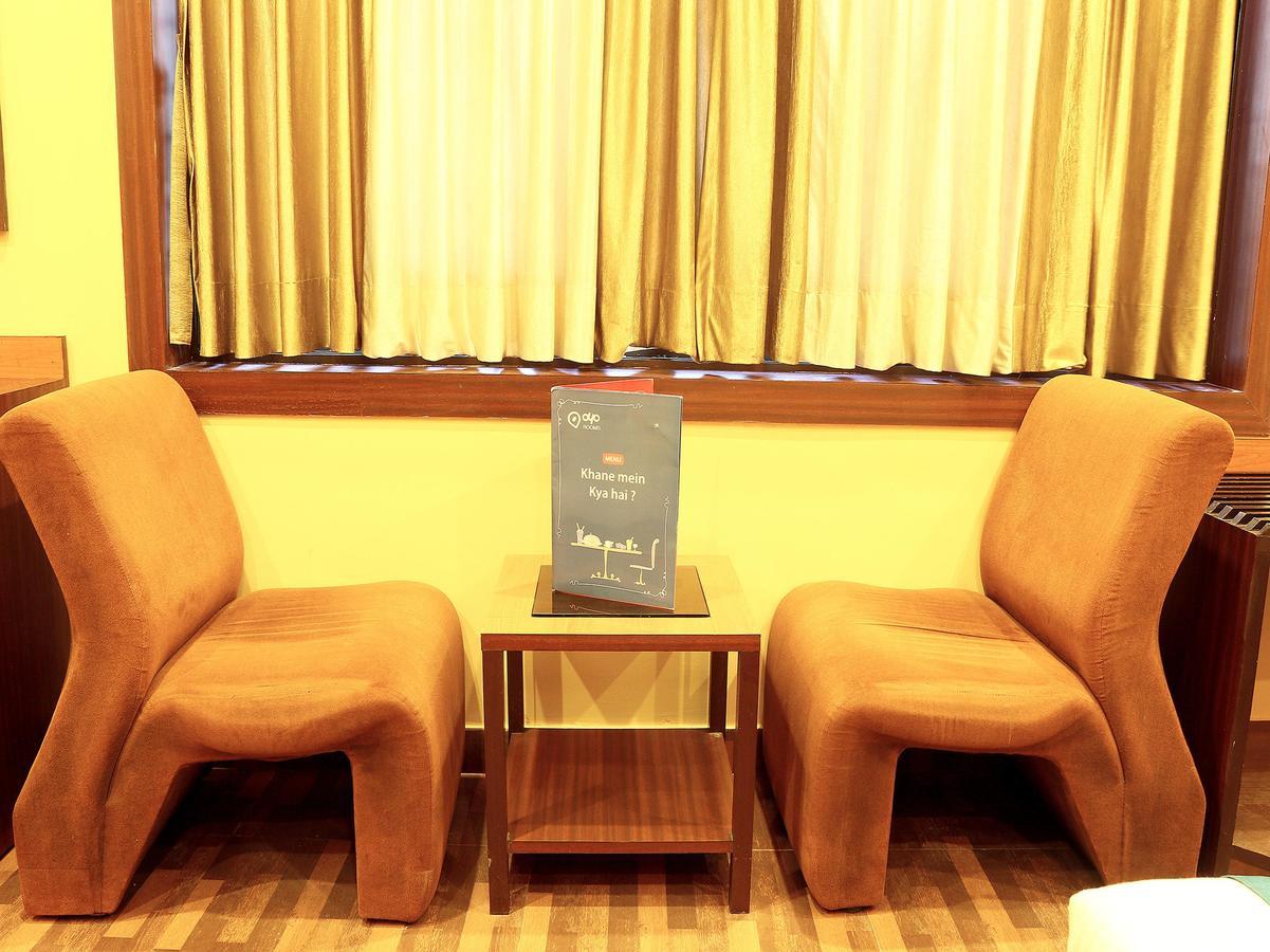 Hotel Trimoorti Calcutta Extérieur photo